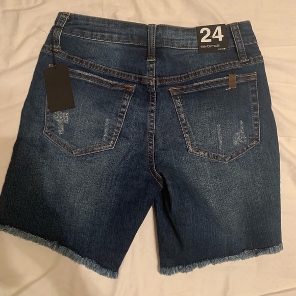 Joe’s Jean Bermuda shorts size 24 - Picture 2 of 2